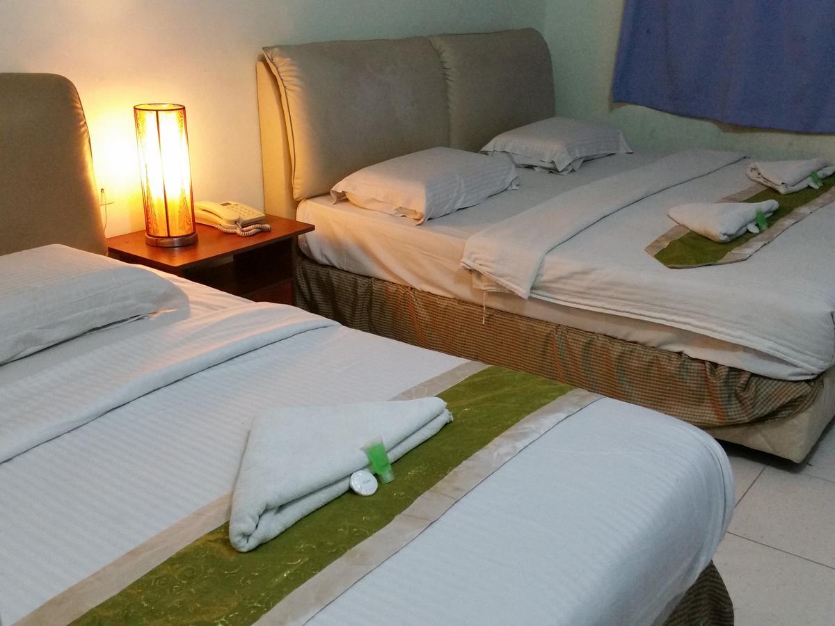 1Libaran Hotel Сандакан Экстерьер фото