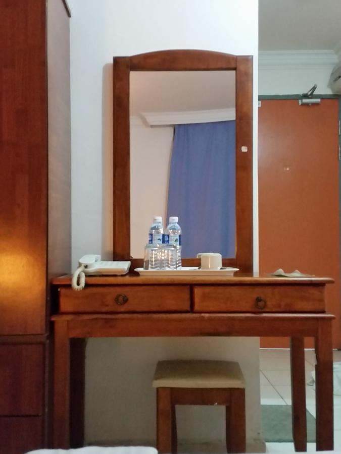 1Libaran Hotel Сандакан Экстерьер фото